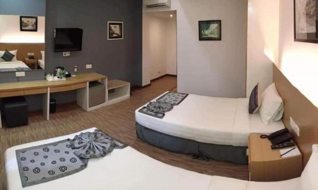 יאנגון Botahtaung Hotel מראה חיצוני תמונה