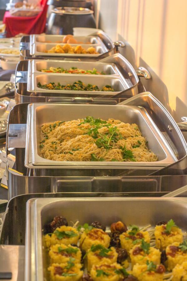 יאנגון Botahtaung Hotel מראה חיצוני תמונה